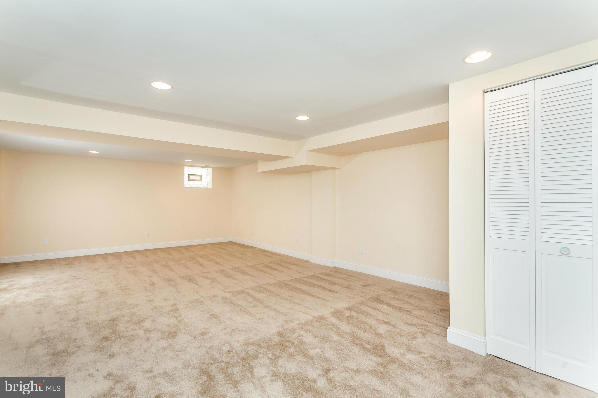 1016 North Woodington Road Baltimore, MD 21229 - Photo 23 of 27 Basement
