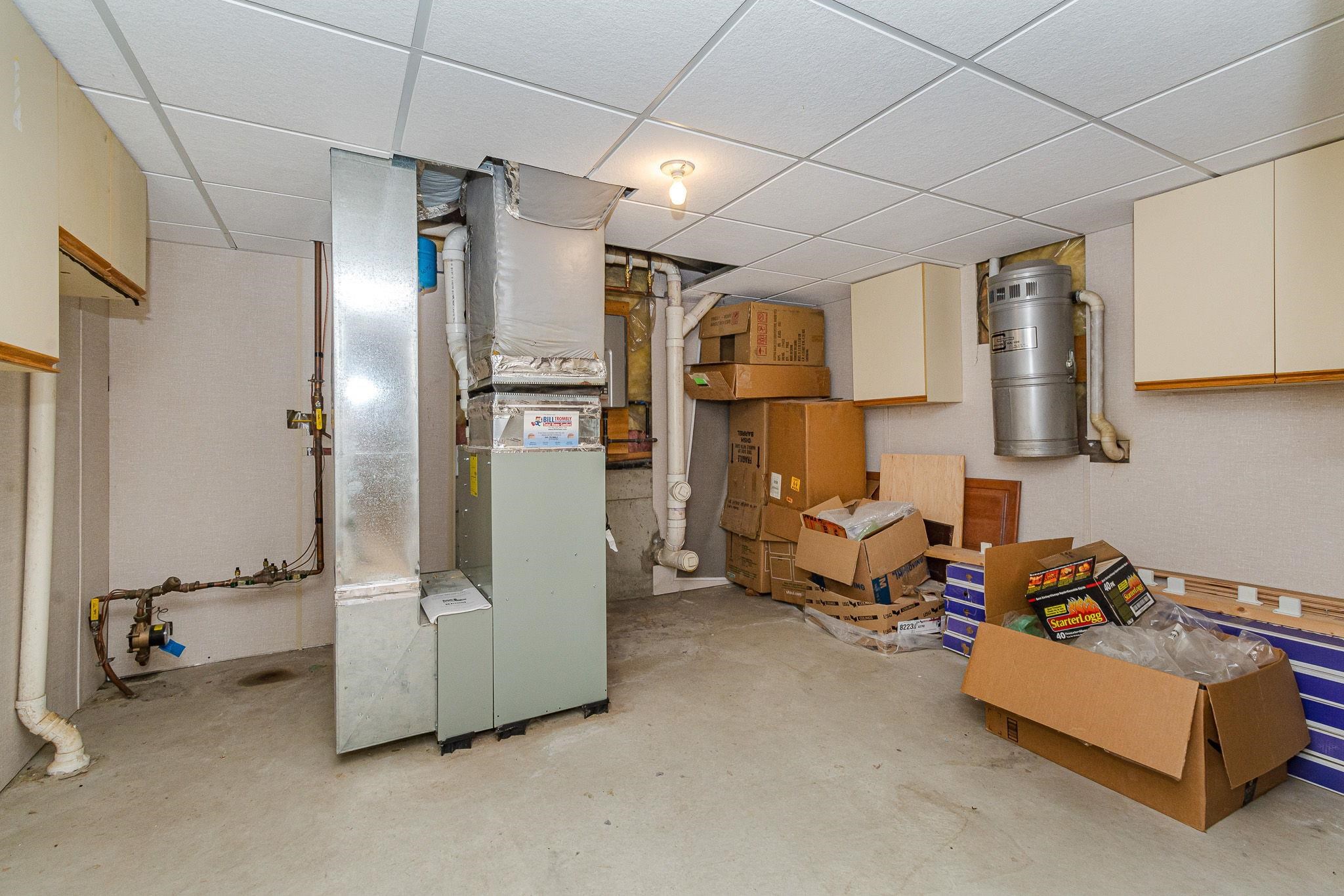 406 Elk Run Road Hudson, NH 03051 - Photo 31 of 39