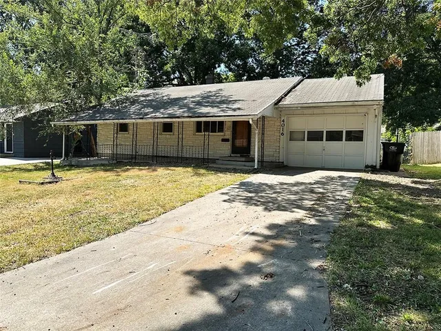 $119,900 | 4016 South Spring Street, Independence, MO 64055