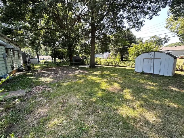 $119,900 | 4016 South Spring Street, Independence, MO 64055