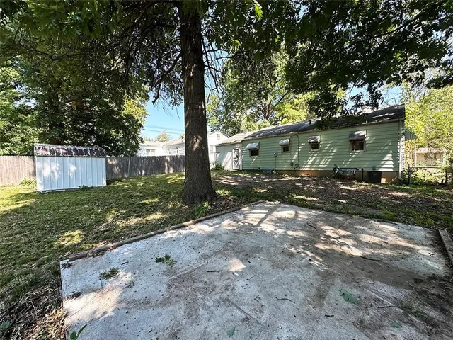 $119,900 | 4016 South Spring Street, Independence, MO 64055