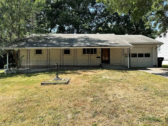 $119,900 | 4016 South Spring Street, Independence, MO 64055