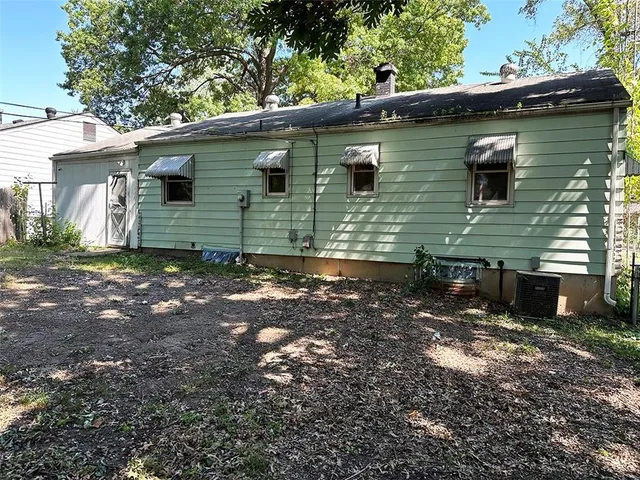 $119,900 | 4016 South Spring Street, Independence, MO 64055