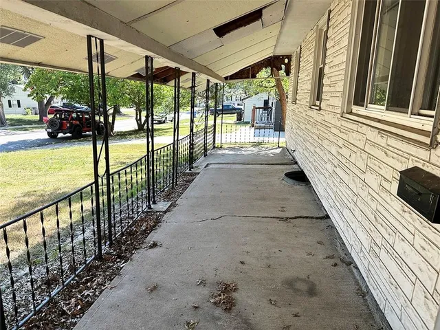 $119,900 | 4016 South Spring Street, Independence, MO 64055