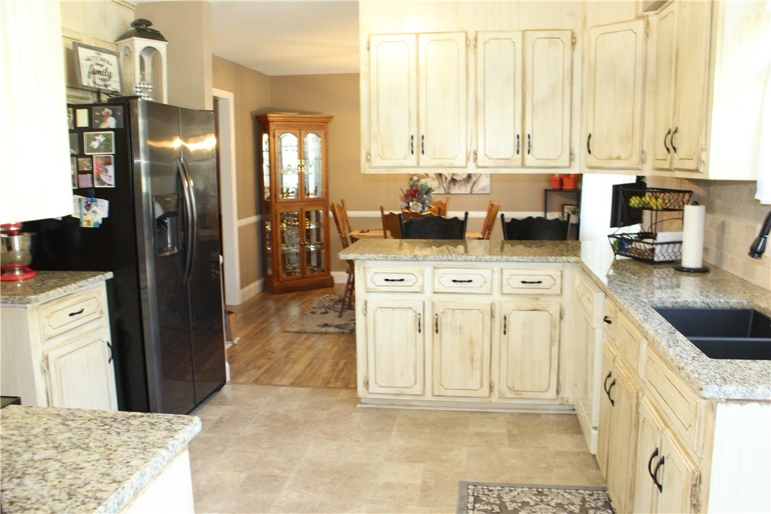 1042 Cherokee Road Pelzer, SC 29669 - Photo 7 of 21