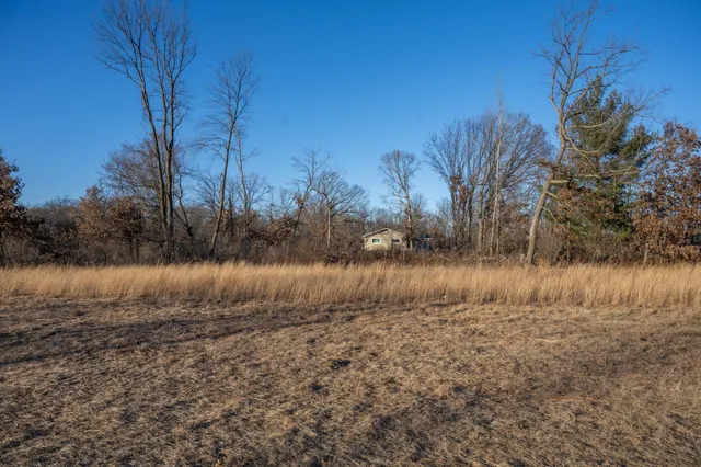 $8,000 | Lot 1 Grosbeak, Tomah, WI 54660