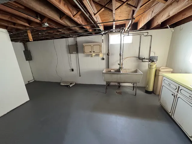 a view of a hallway with workspace