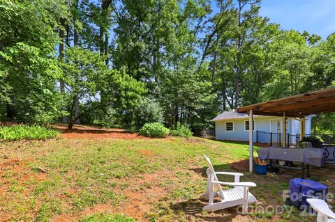 $325,000 | 6607 Elmwood Circle, Charlotte, NC 28214