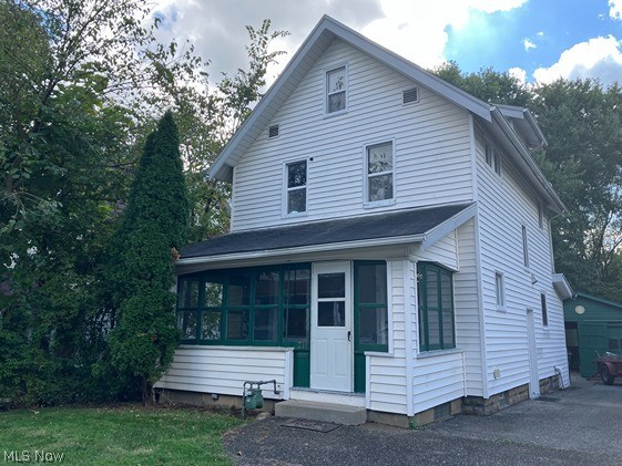 230 Helen Avenue Akron, OH 44310 - Photo 1 of 35