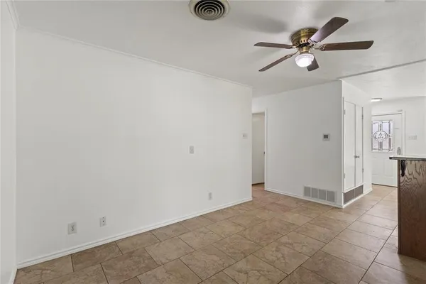 $1,750 | 3209 North Calais Street, Sherman, TX 75090