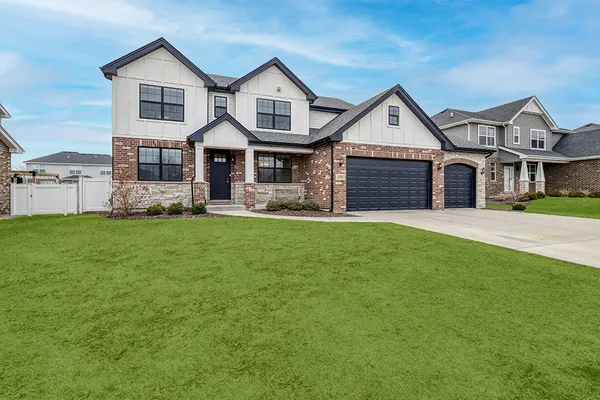 $590,000 | 15903 Crimson Drive, Lockport, IL 60441