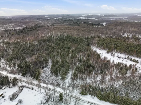 $149,900 | 17 17 Mile Road, Leroy, MI 49655