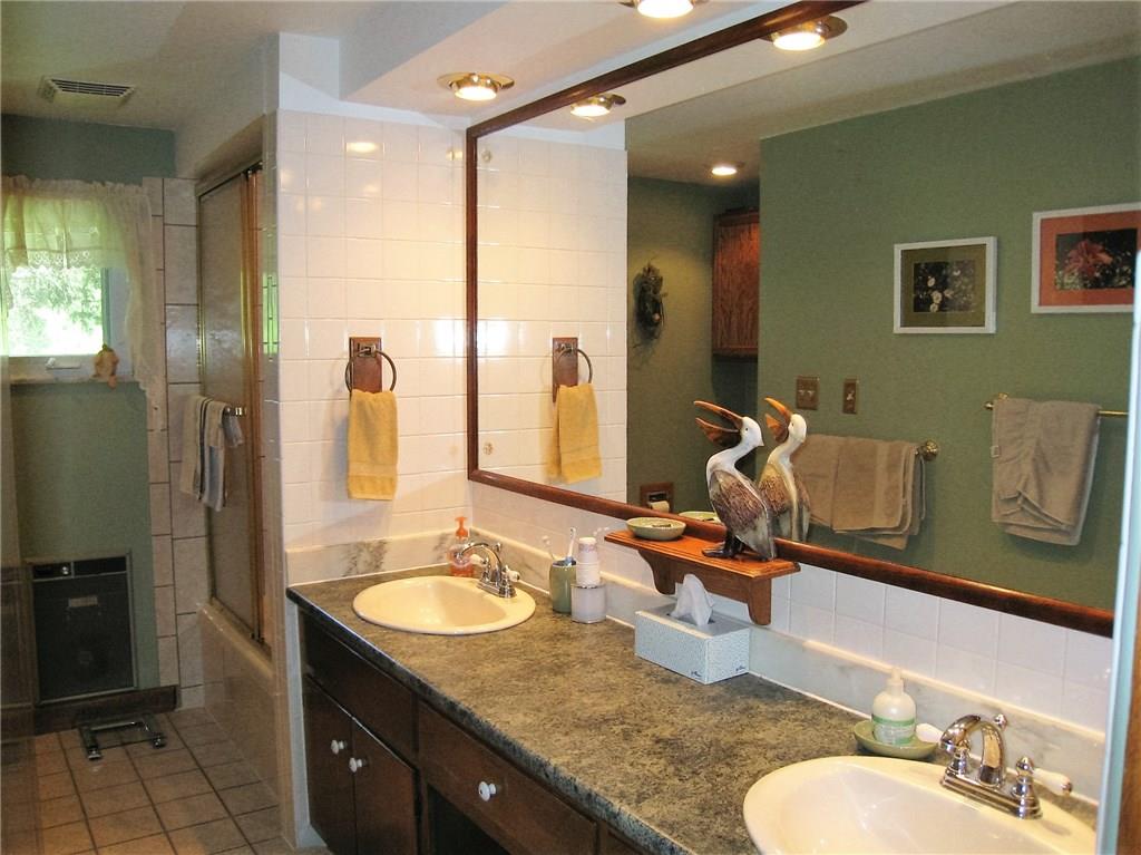 3221 Conway Wallrose Road Economy, PA 15005 - Photo 13 of 19 Gallery Image 13
