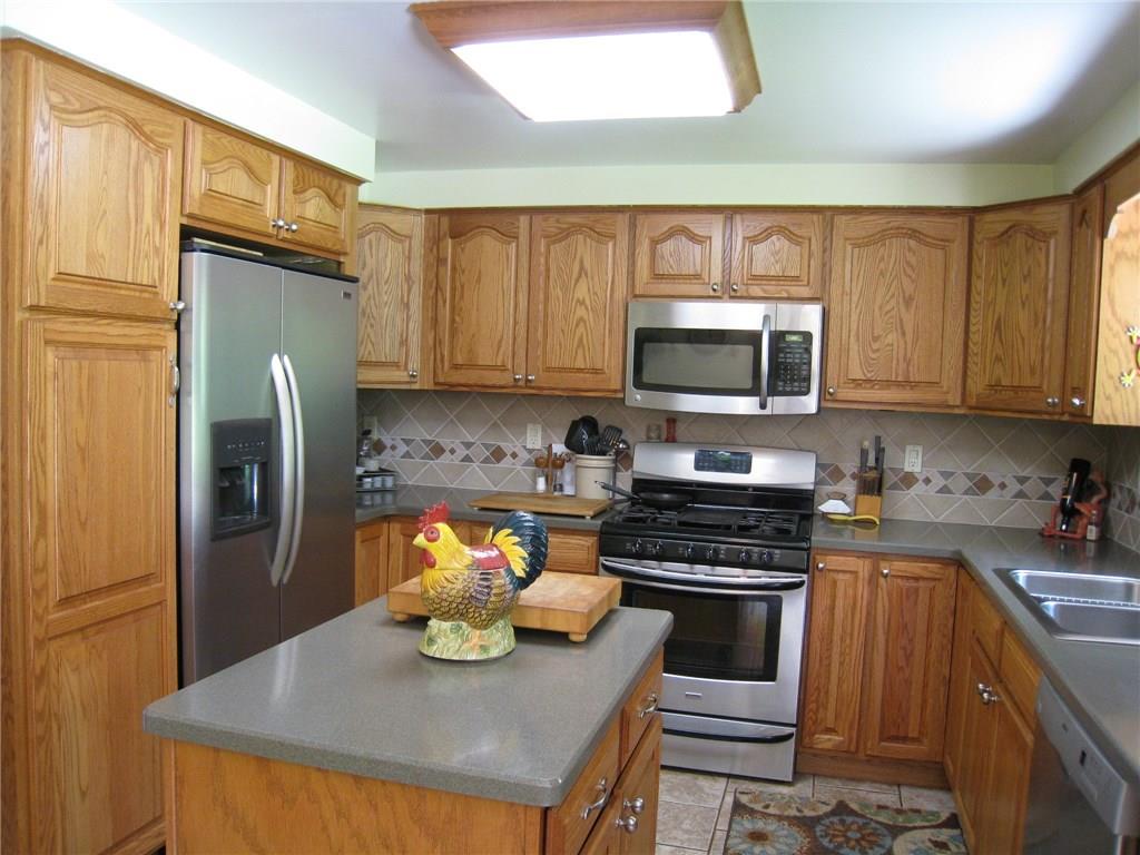 3221 Conway Wallrose Road Economy, PA 15005 - Photo 6 of 19 Gallery Image 6