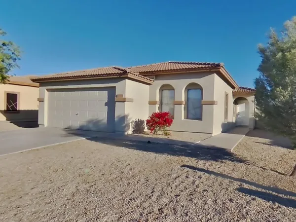 $1,829 | 10410 West Pioneer Street, Tolleson, AZ 85353