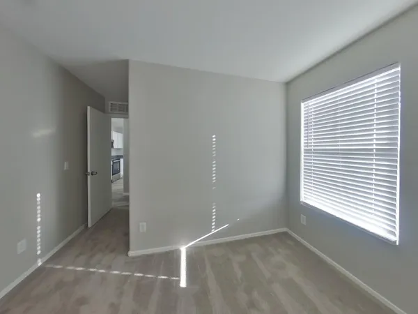 $1,829 | 10410 West Pioneer Street, Tolleson, AZ 85353