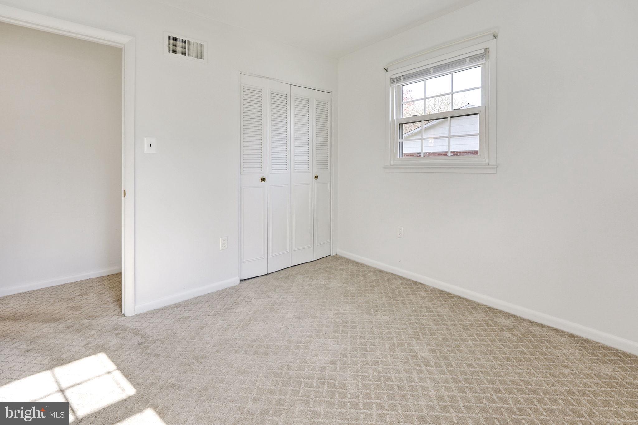 13825 Gilbert Road Woodbridge, VA 22193 - Photo 17 of 37 Gallery Image 17