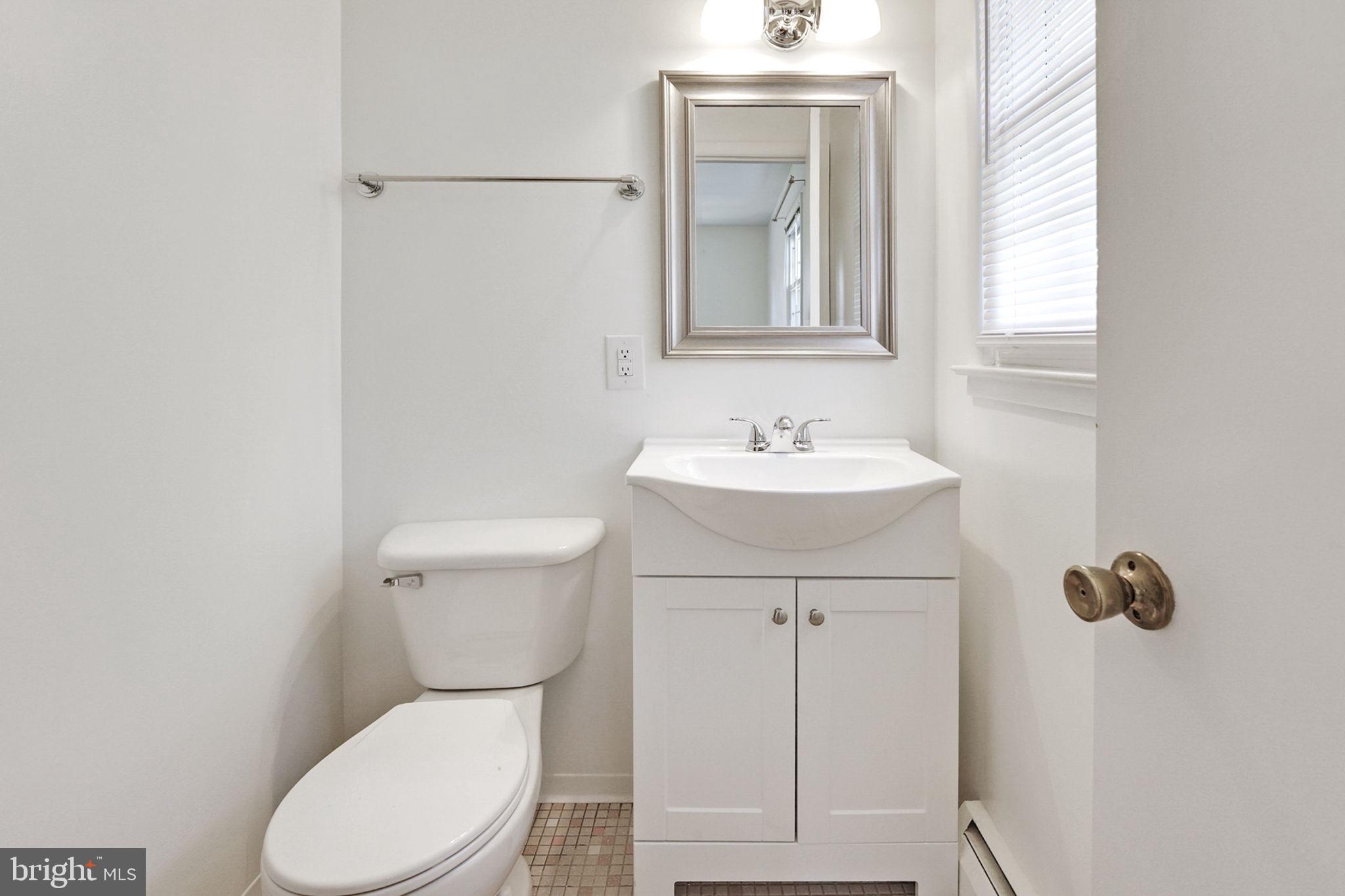 13825 Gilbert Road Woodbridge, VA 22193 - Photo 18 of 37 Gallery Image 18