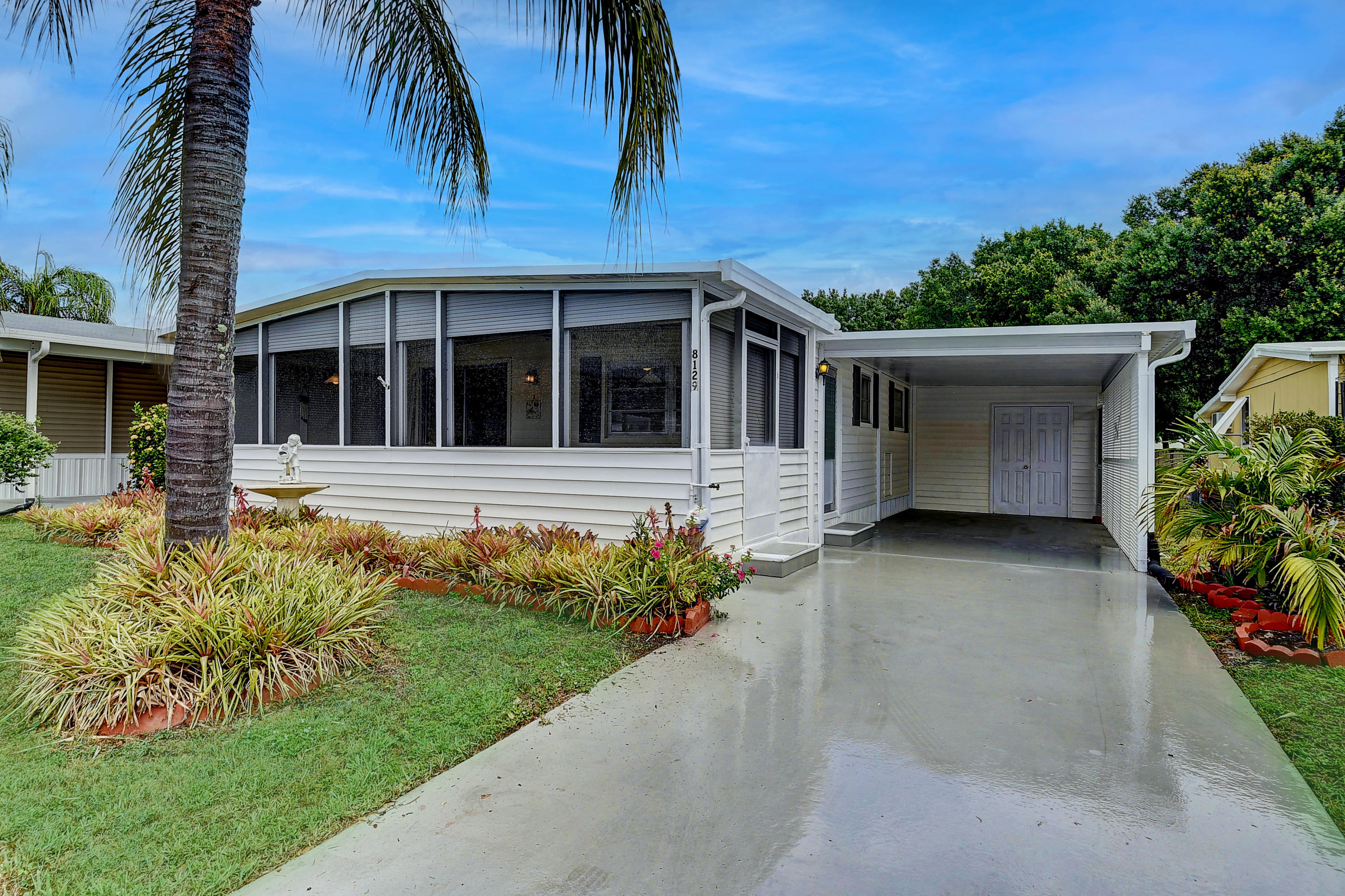 8129 South Street Boca Raton, FL 33433 - Photo 1 of 28 Driveway Entrance