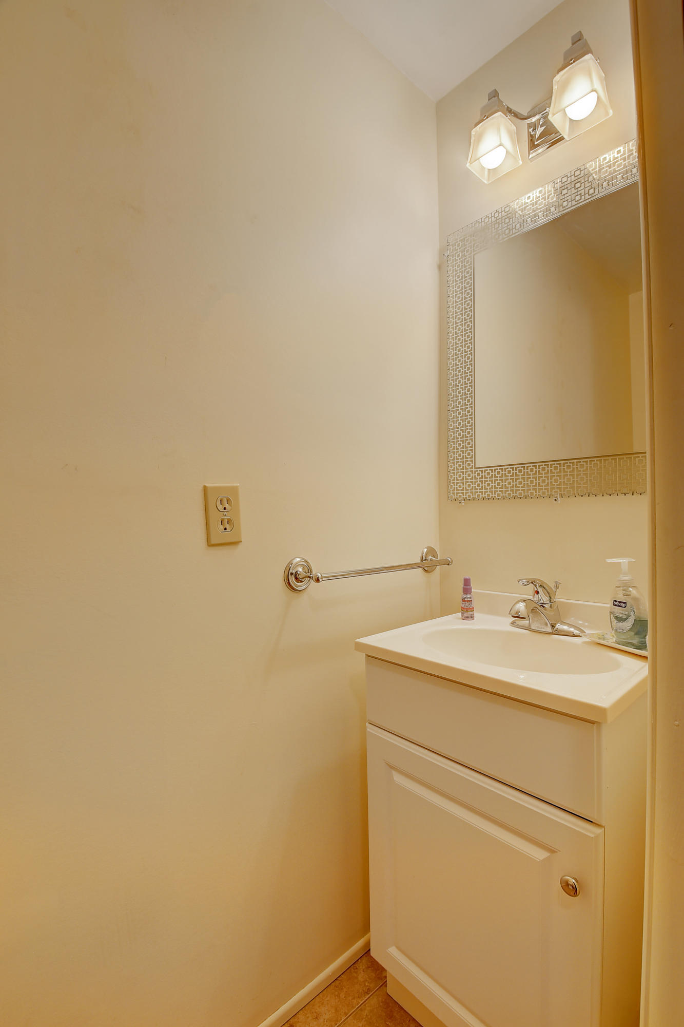 8129 South Street Boca Raton, FL 33433 - Photo 18 of 28 Half Bathroom