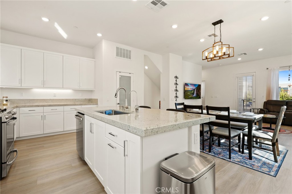 257 Sash Irvine, CA 92618 - Photo 20 of 68
