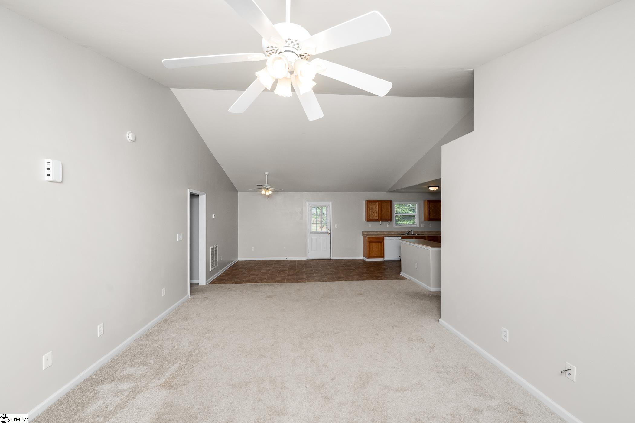 196 Reedy Fork Road Greenville, SC 29605 - Photo 4 of 50 Gallery Image 4