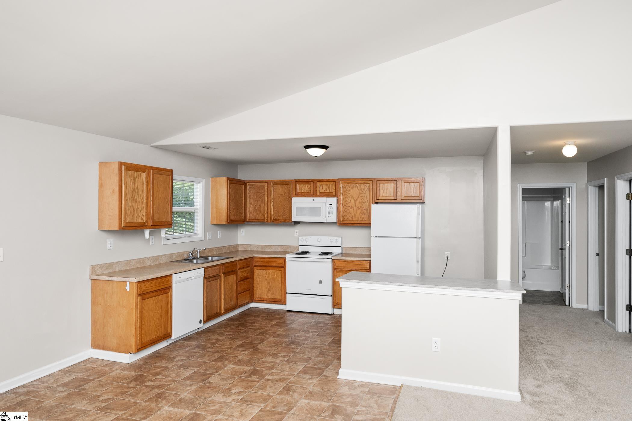 196 Reedy Fork Road Greenville, SC 29605 - Photo 9 of 50 Gallery Image 9