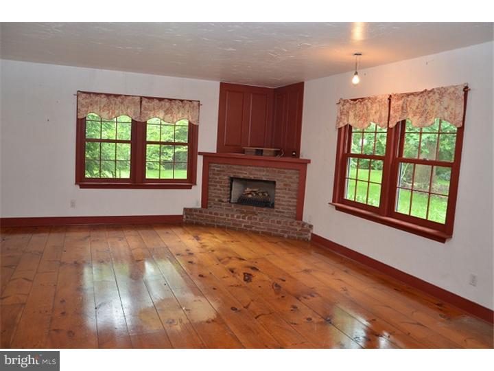 1039 Upper State Road Chalfont, PA 18914 - Photo 12 of 23 Family Room