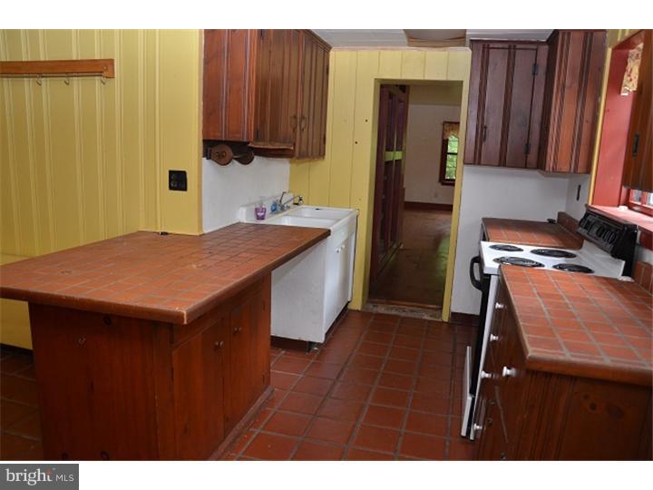 1039 Upper State Road Chalfont, PA 18914 - Photo 14 of 23 Kitchen