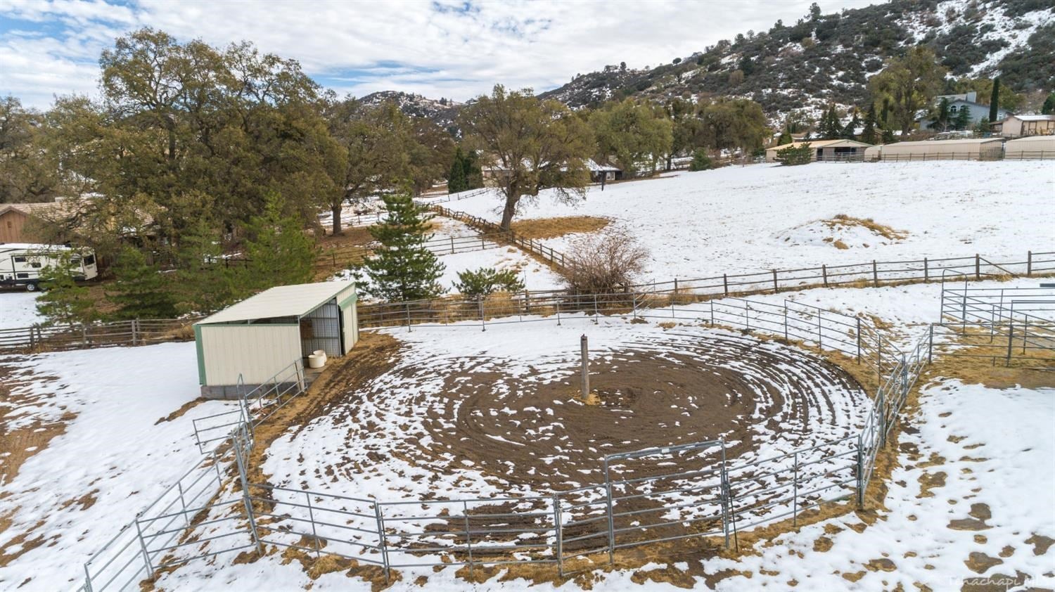 27700 Cumberland Road Tehachapi, CA 93561 - Photo 46 of 62 Gallery Image 46