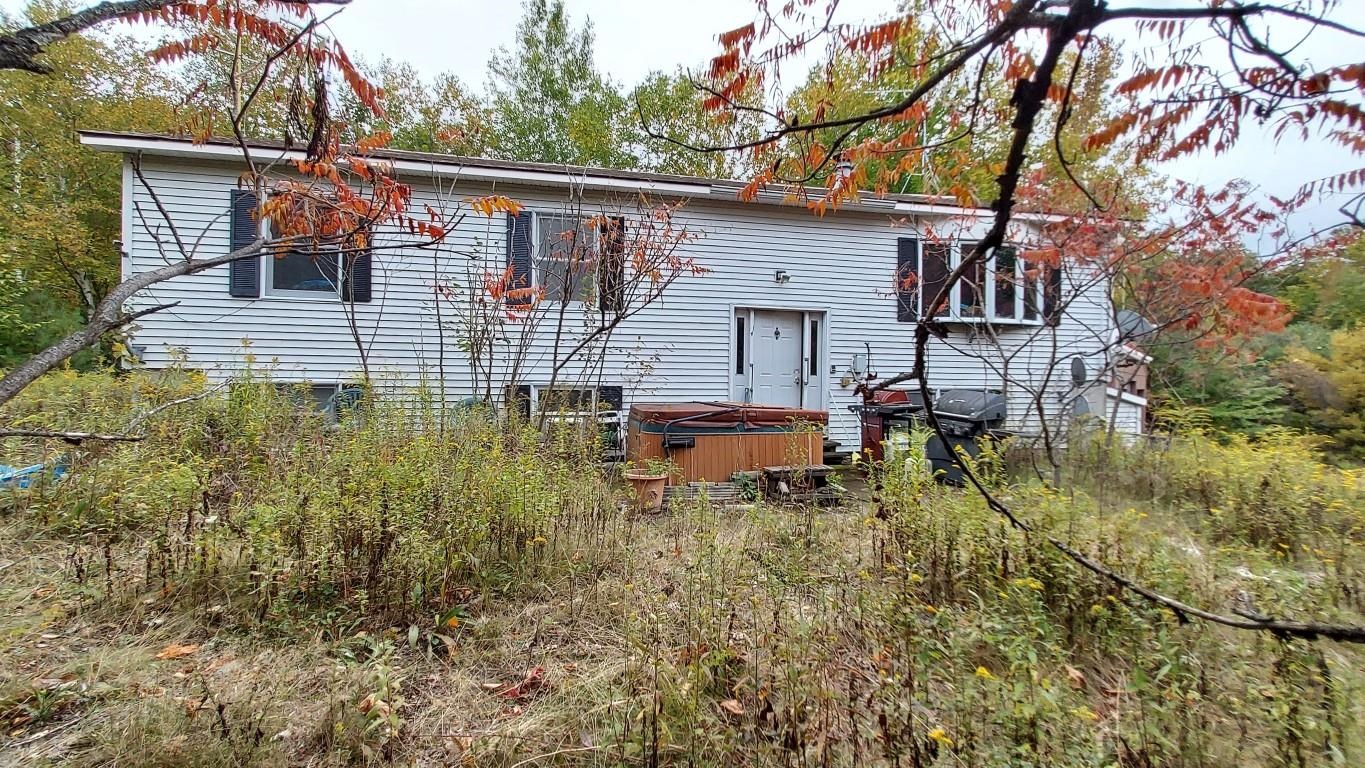 122 Old Chesterfield Road, Spofford, NH 03462 Compass