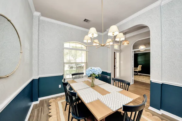 $2,800 | 7823 Hazy Brook Lane, Humble, TX 77396