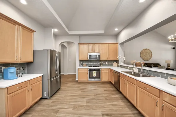 $2,800 | 7823 Hazy Brook Lane, Humble, TX 77396
