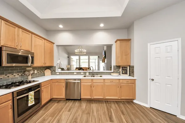 $2,800 | 7823 Hazy Brook Lane, Humble, TX 77396