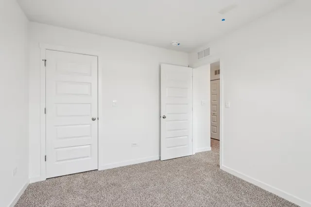 $484,990 | 361 Summit Circle, Lombard, IL 60148