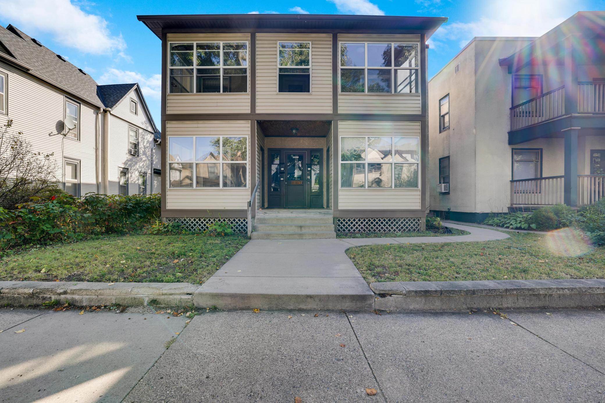 2821 Garfield Avenue Minneapolis, MN 55408 - Photo 3 of 26