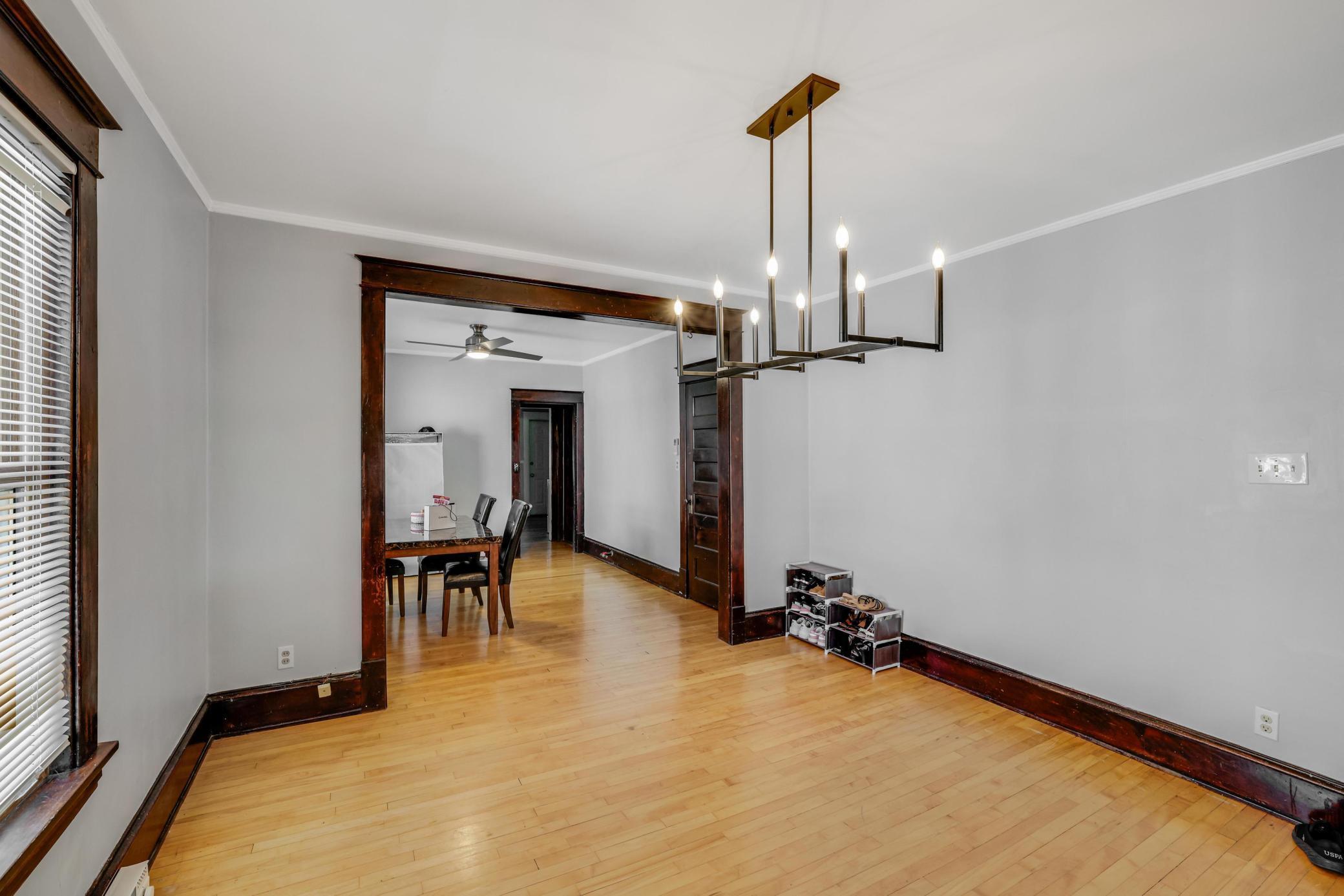 2821 Garfield Avenue Minneapolis, MN 55408 - Photo 7 of 26