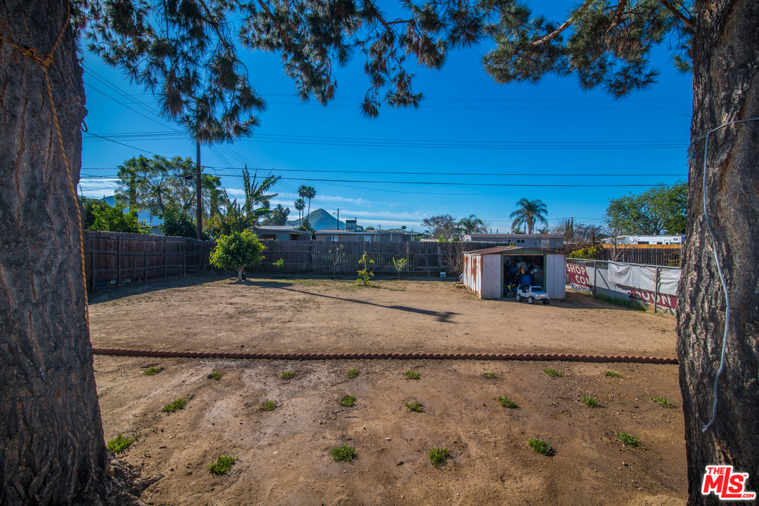 768 West Main Street Riverside, CA 92507 - Photo 11 of 39