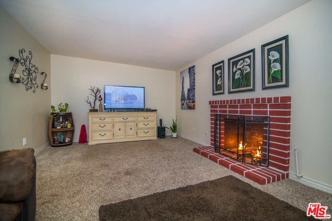 768 West Main Street Riverside, CA 92507 - Photo 12 of 39