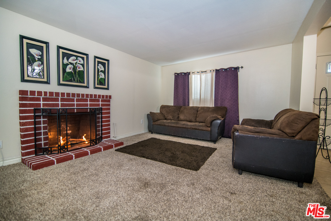 768 West Main Street Riverside, CA 92507 - Photo 13 of 39