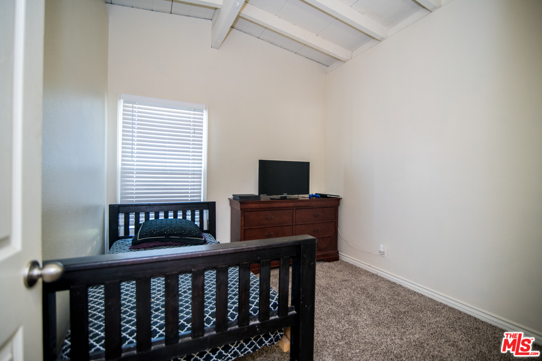 768 West Main Street Riverside, CA 92507 - Photo 22 of 39