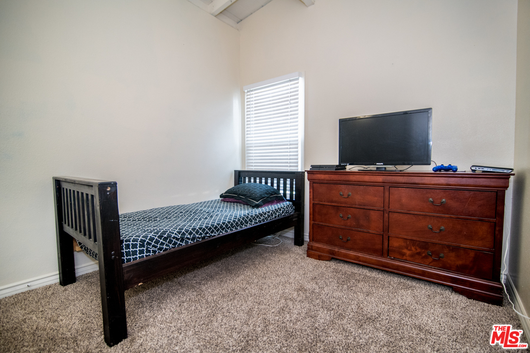 768 West Main Street Riverside, CA 92507 - Photo 23 of 39