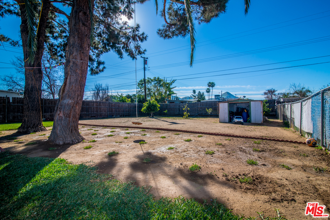 768 West Main Street Riverside, CA 92507 - Photo 9 of 39