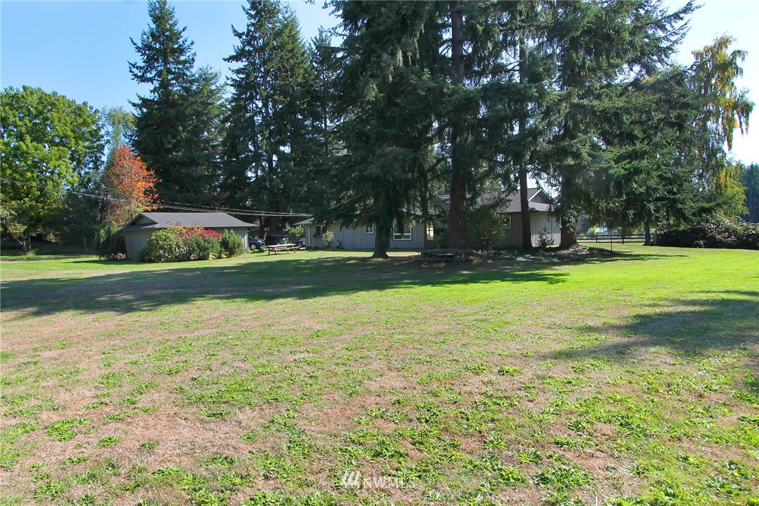 8813 Southwest Cemetery Road Vashon, WA 98070 - Photo 4 of 25 Gallery Image 4