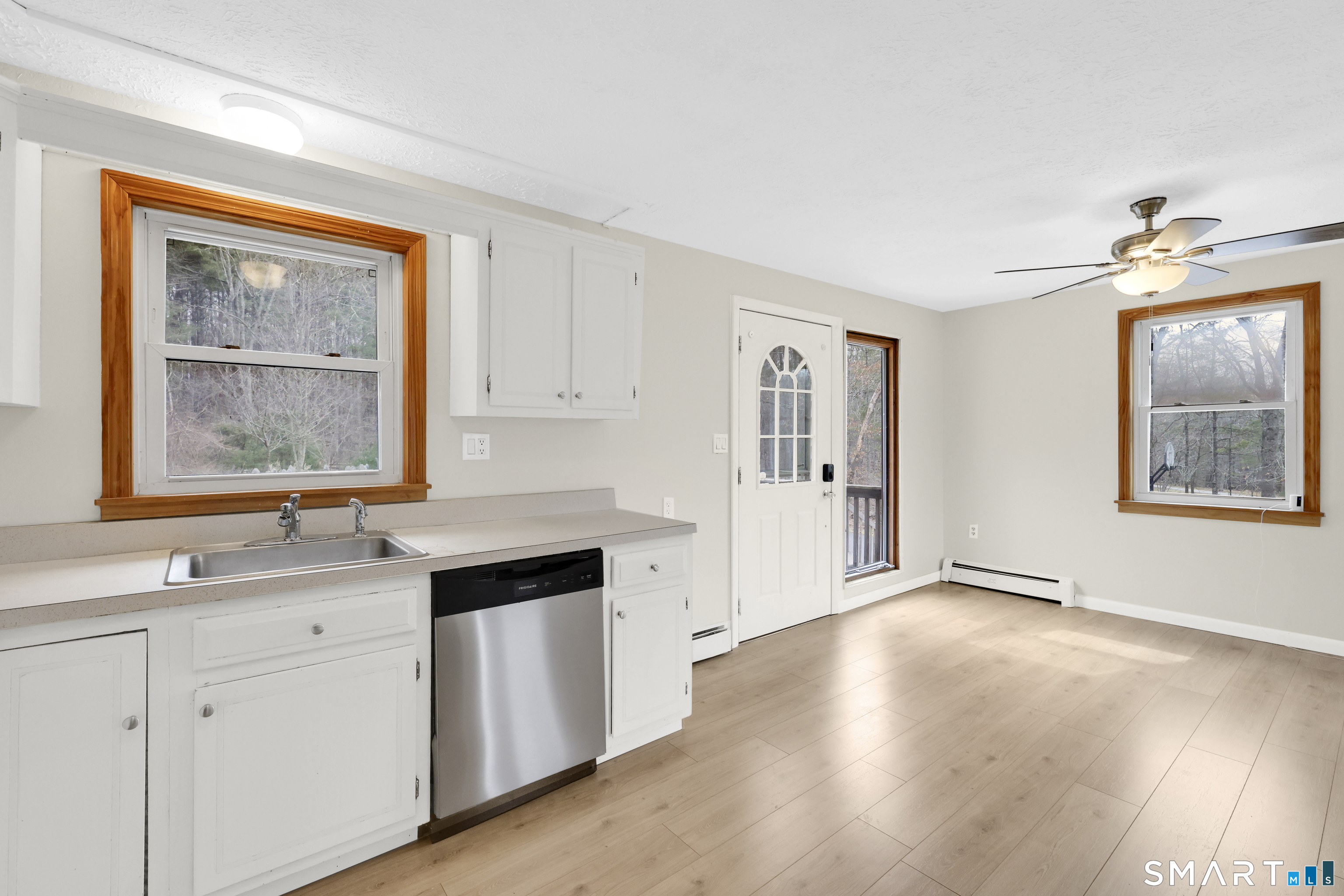 38 Schofield Road Willington, CT 06279 - Photo 5 of 36