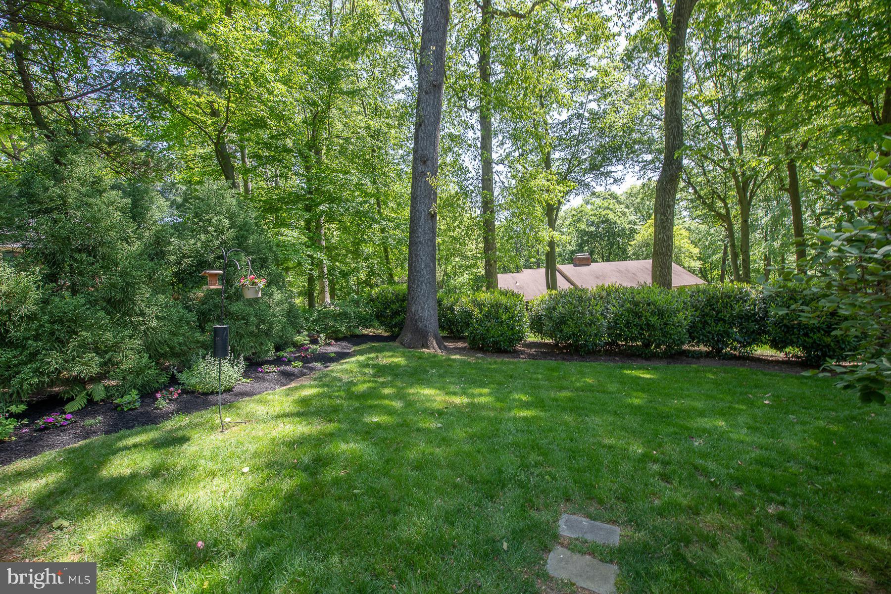 707 Woodcrest Circle Wayne, PA 19087 - Photo 31 of 34 Backyard