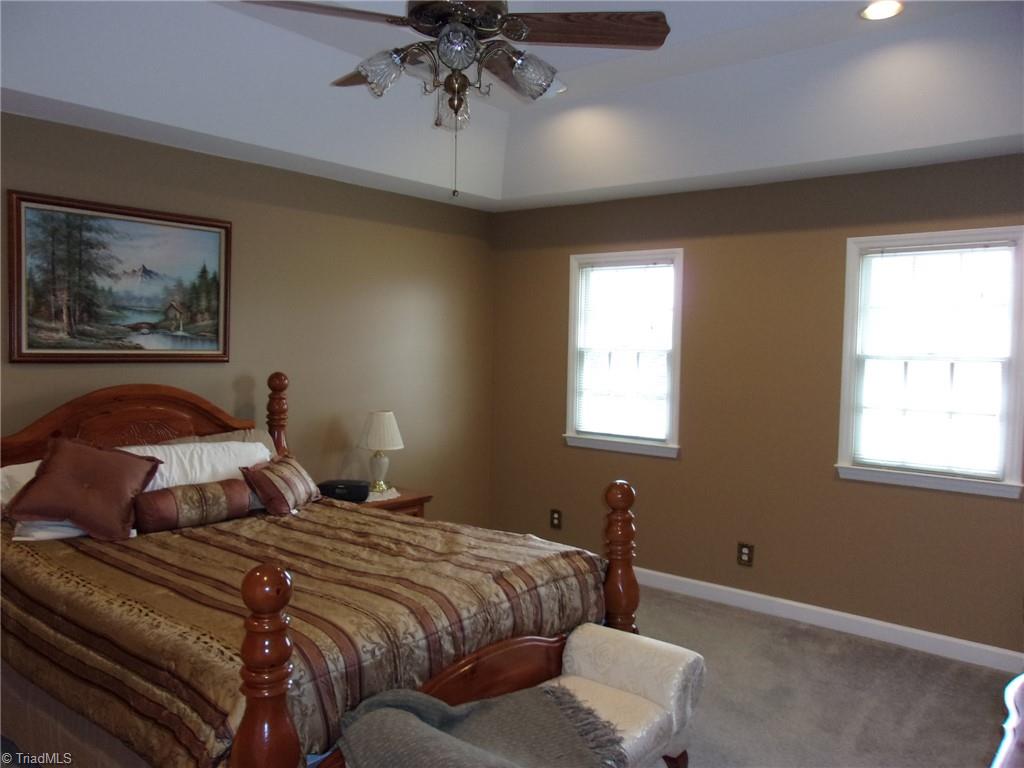 2621 Celeste Road Walkertown, NC 27051 - Photo 13 of 37 Gallery Image 13