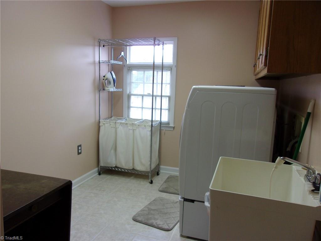 2621 Celeste Road Walkertown, NC 27051 - Photo 18 of 37 Gallery Image 18