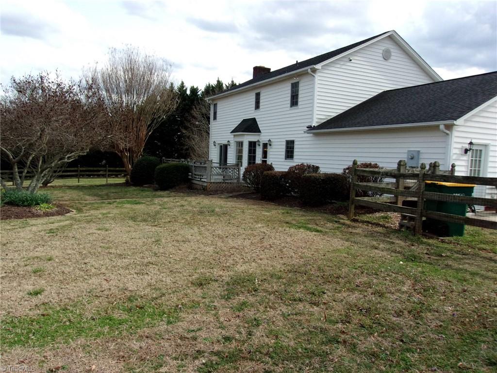 2621 Celeste Road Walkertown, NC 27051 - Photo 27 of 37 Gallery Image 27