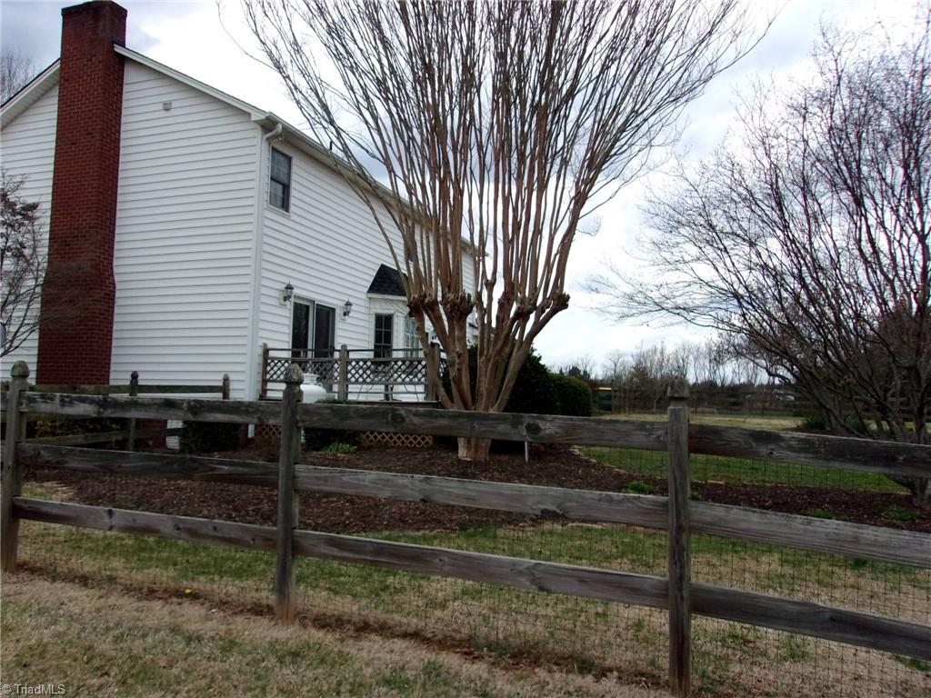 2621 Celeste Road Walkertown, NC 27051 - Photo 30 of 37 Gallery Image 30